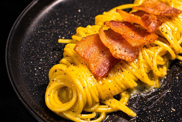 La nostra selezione di vini da abbinare ad una gustosa pasta alla carbonara!